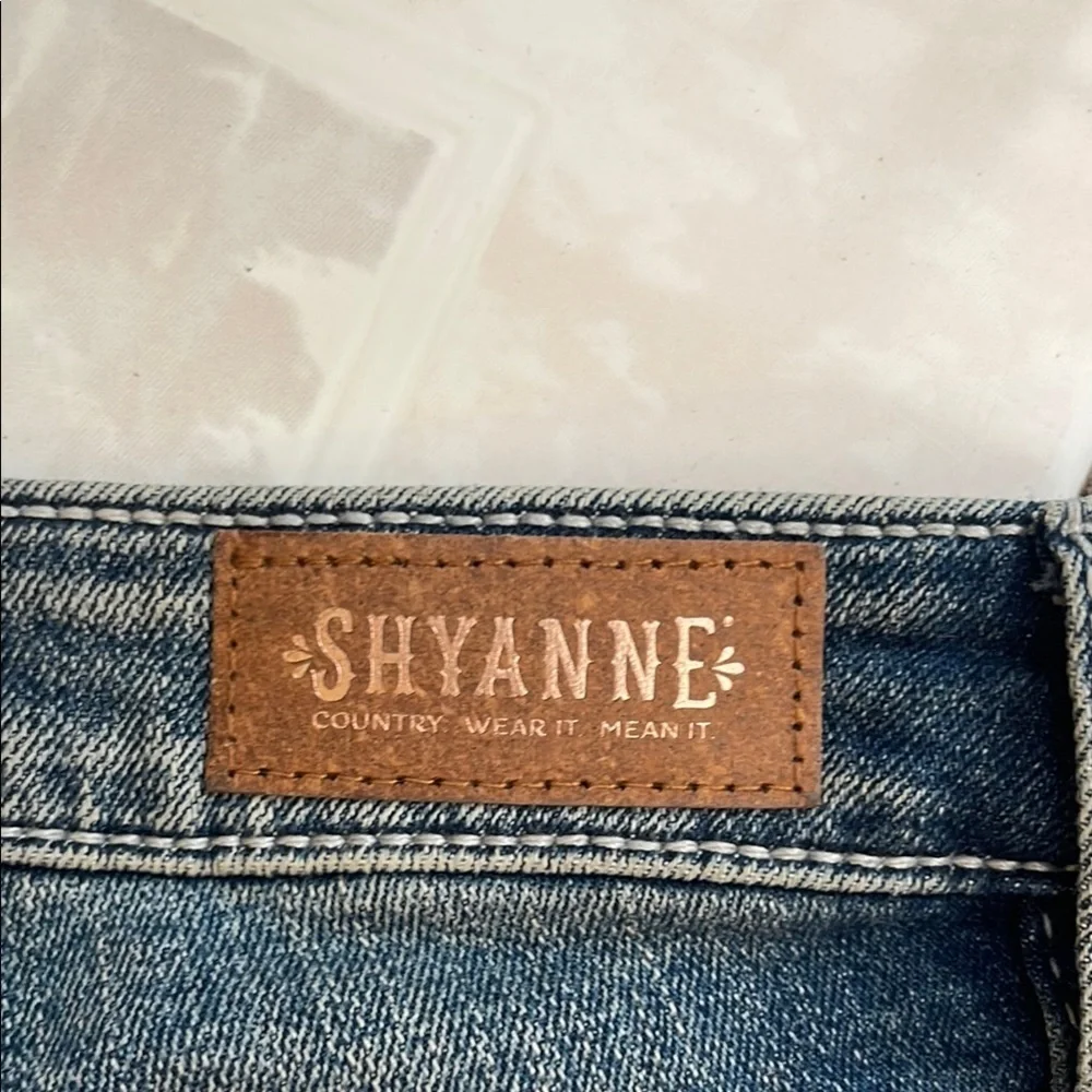 Women Shyanne Blue Boot Cut Jeans with Classic Stitching